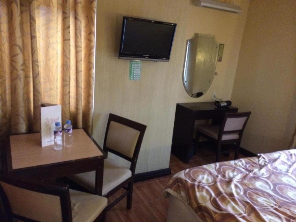Tuscany Basic Urban Stay Baguio City Dış mekan fotoğraf